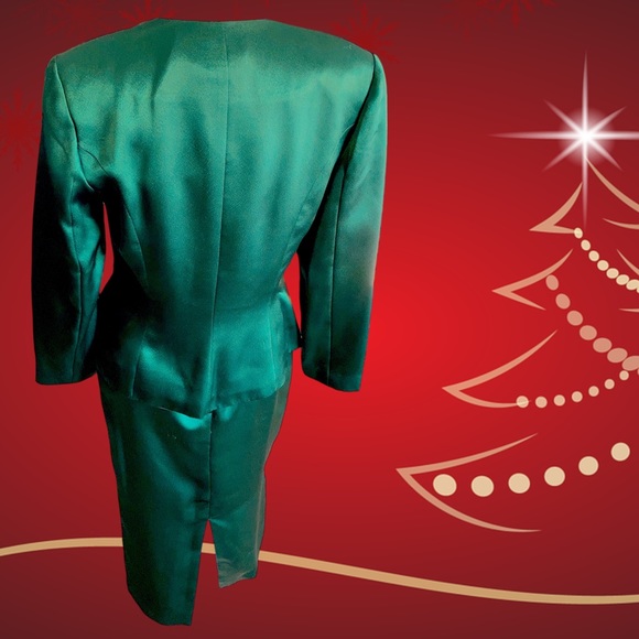 SALE | ANNA CAROLE Vtg Matching Maxi Skirt with Embellished Collarless Blazer - Picture 2 of 15